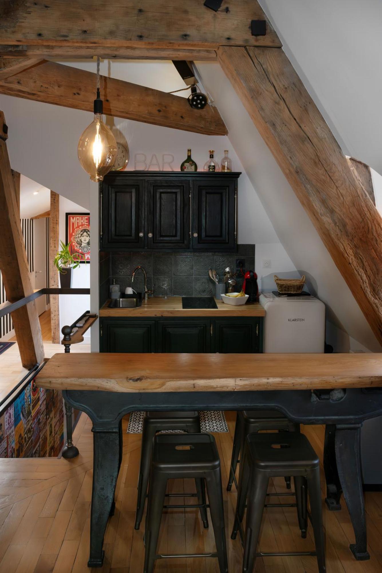 Loft Dans Le Clocher Face Au Chateau Bonnelles Exteriér fotografie
